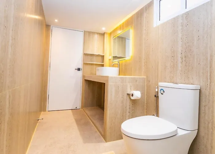 2 Bedroom For 3 Guests In Heart Sathorn With Balcony Apartamento Banguecoque