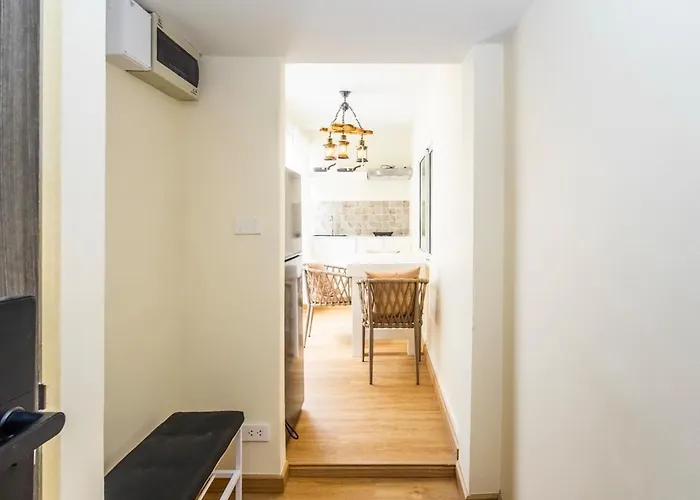 2 Bedroom For 3 Guests In Heart Sathorn With Balcony * Banguecoque