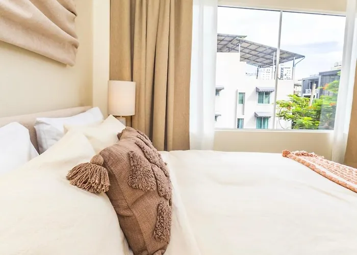 Apartamento 2 Bedroom For 3 Guests In Heart Sathorn With Balcony